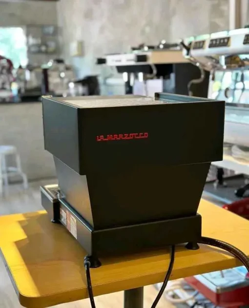 La marzocco linea mini IOT black Coffee machine - Image 4