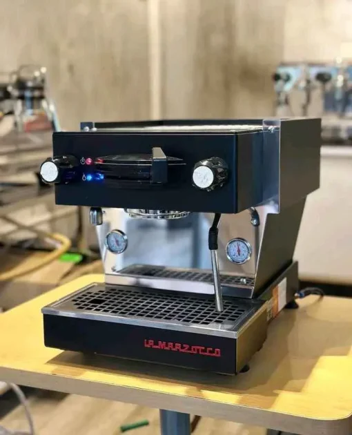 La marzocco linea mini IOT black Coffee machine - Image 2