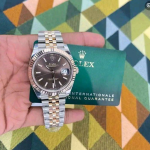 Casual Watch Pallets for Sale