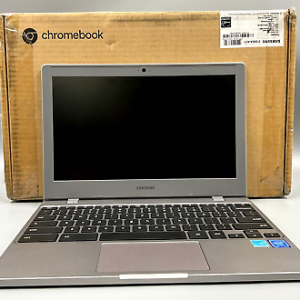 Samsung – 15.6″ Chromebook – Intel Celeron – 4GB Memory – 64GB eMMC Flash Memory – Platinum Titan